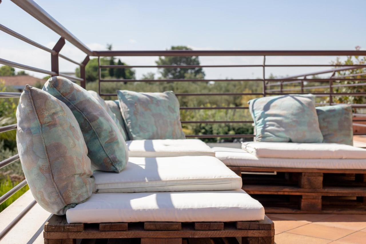B&B Valleluna Трани Экстерьер фото