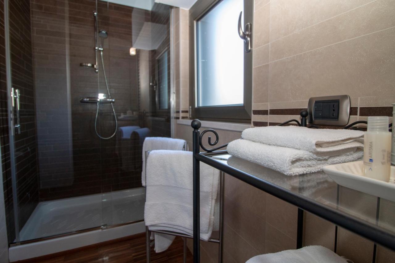 B&B Valleluna Трани Экстерьер фото